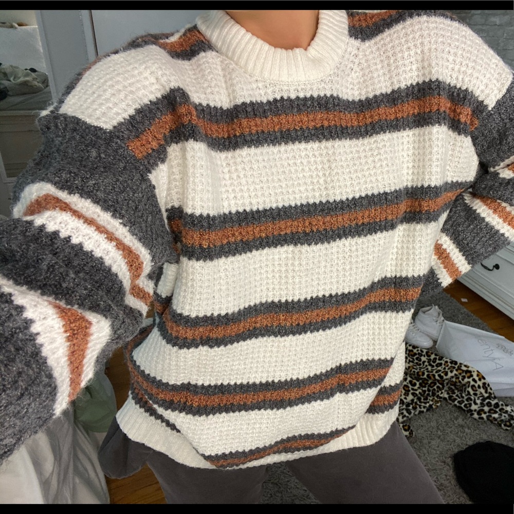 American Eagle Oversized Sweater
